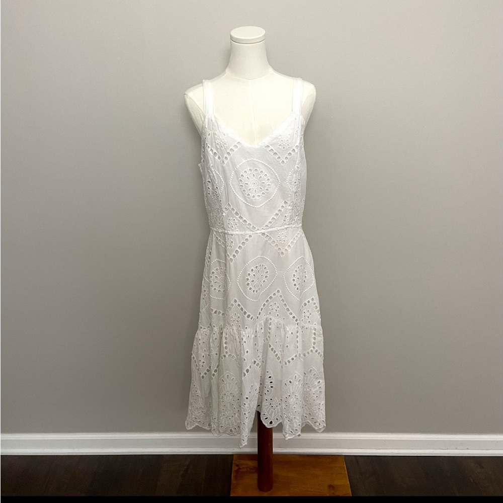 Japna Dress Midi Eyelet Tiered Sweetheart Neckline Lined Smocked Stretch White